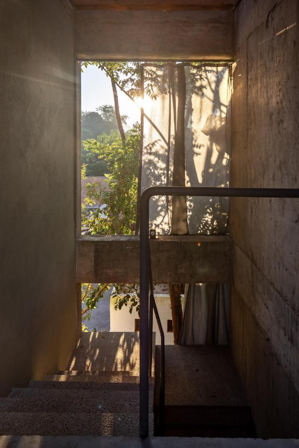 Aora San Pancho Hotel San Francisco  Exterior photo